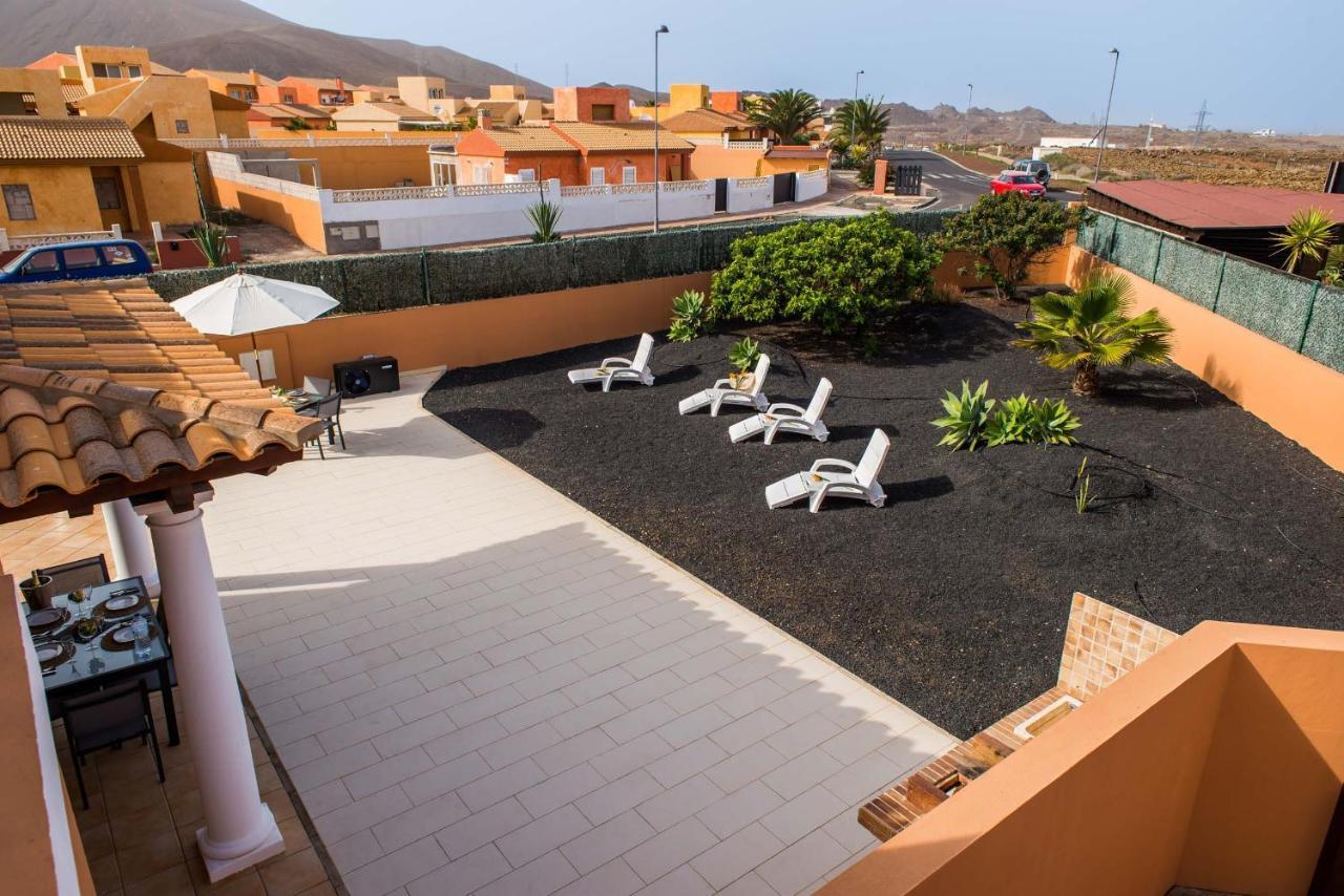 Villa Joy Private Pool Corralejo By Holidays Home Bagian luar foto